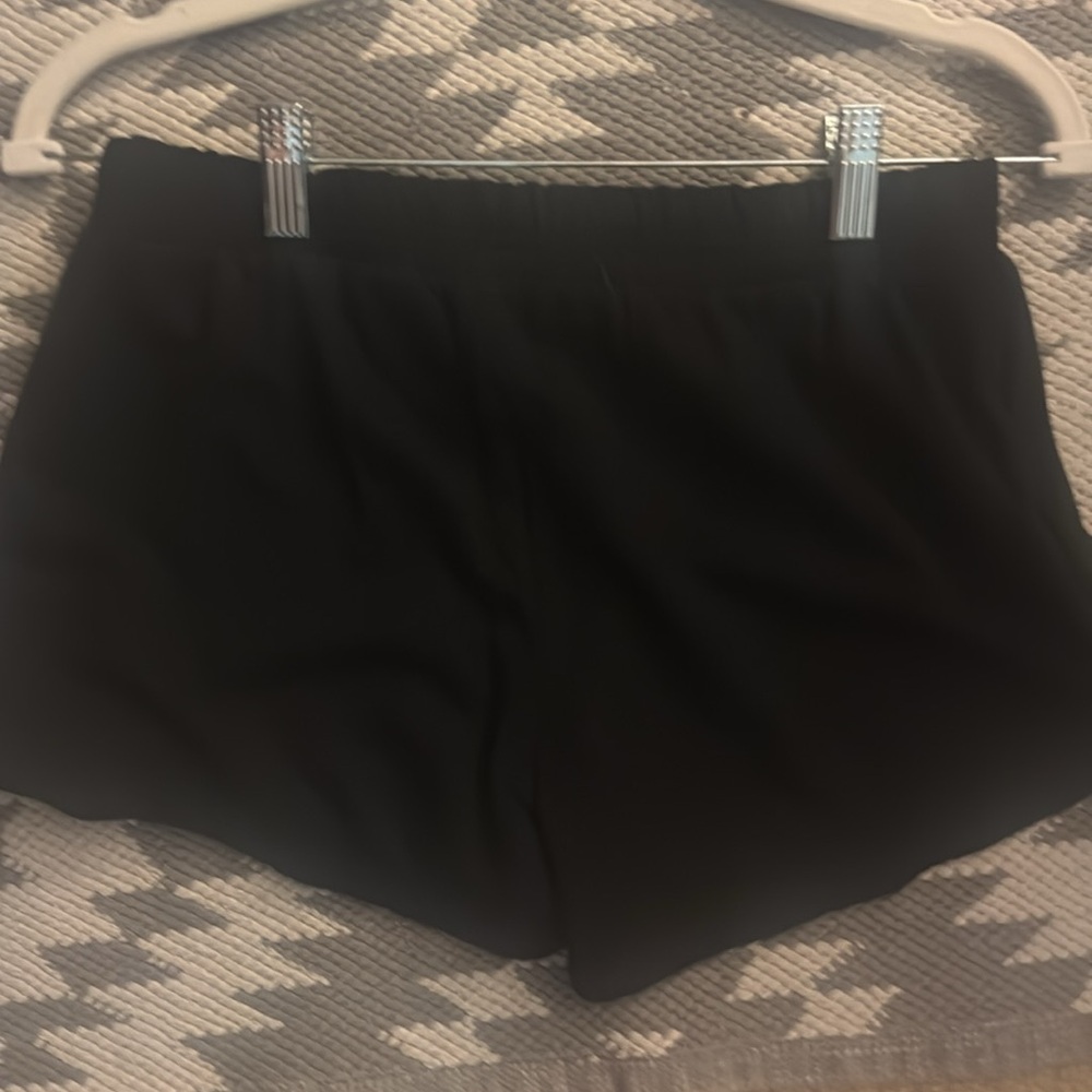 NWOT Talentless WOMENS DOLPHIN SHORTS pitch black - Picture 7 of 7